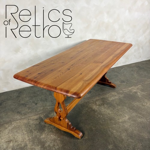 Pine brutalist dining table - pine,