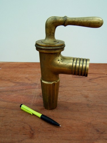 Vintage oversize solid brass - solid,