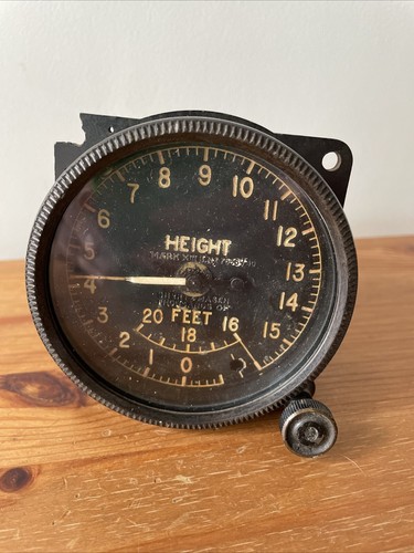 Classic planes short mason - &,