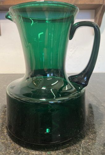 Emerald green glass - emerald,