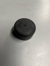 NEW GENUINE KAWASAKI ER6 VERSYS GPX EN500 W650 W800 FUEL TANK RUBBER 92075-125