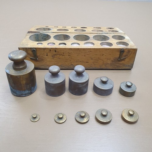 Vintage brass weights - vintage,