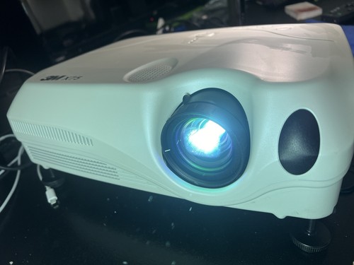X75 lcd projector tested - 3m,