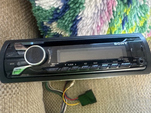 Sony car stereo - stereo, off