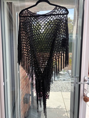 Nwot black crochet knit fringe - nwot,