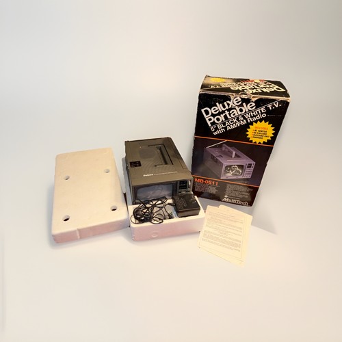 Multitech 0511 crt b w - 5”,