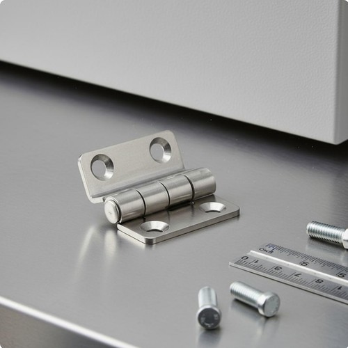 Offset tri fold - offset, hinge