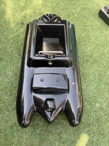Viper mk3 baitboat with - mk3, fish
