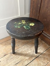 VINTAGE WOODEN MILKING STOOL