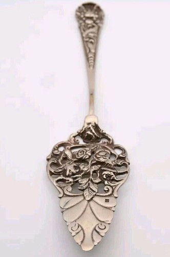 Antique silver pastry pie - antique, pastry/pie