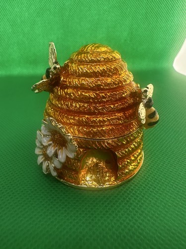 Golden beehive bejewelled - beehive,