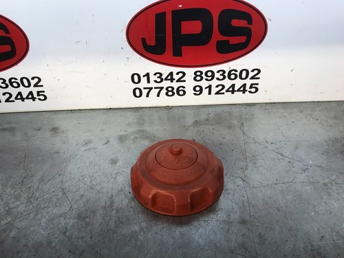 Diesel fuel cap - john, deere