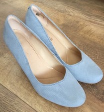 UK5.5 Light Powder Blue Suede
