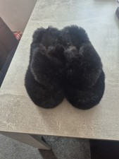 Wedge Black Fluffy Slippers