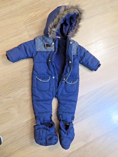 Boys snowsuit months vgc - boys, 3-6