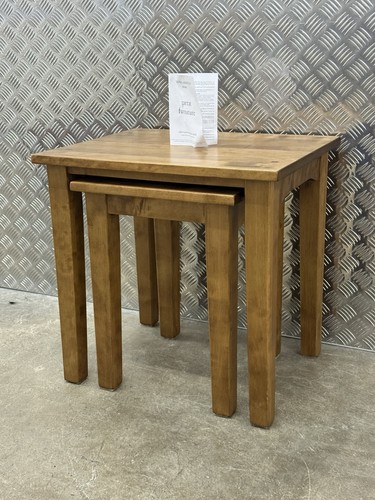 Laura ashley garrat - laura,