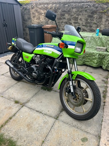 Kawasaki gpz1100 eddie - gpz1100,