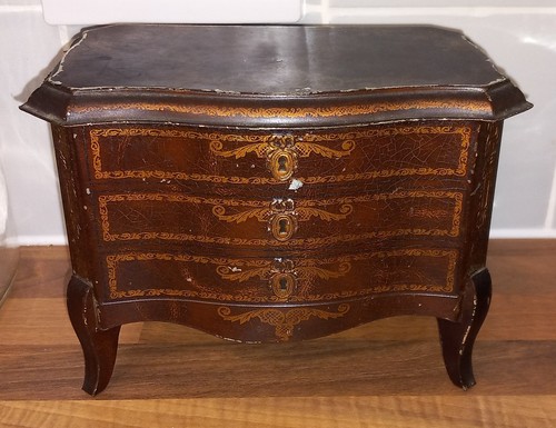Mcvitie price cabinet - mcvitie,