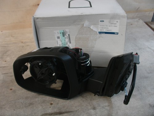 1777011 left side view mirror - left,