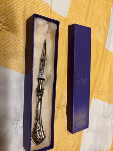 Antique 1909 sterling silver - 1909,