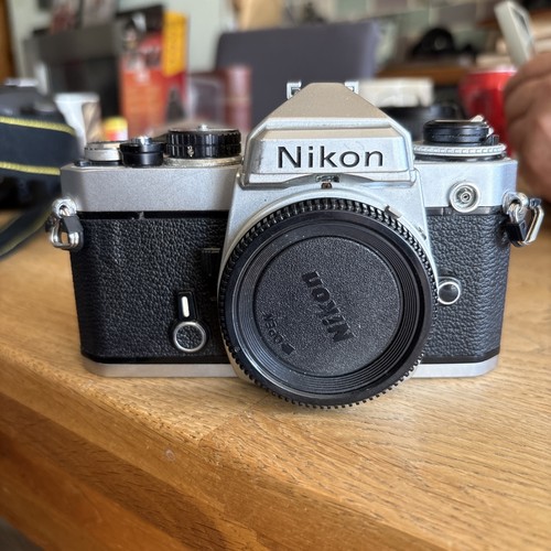 Nikon 35mm slr film camera - film,