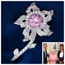 Williamson Jonquil Flower Brooch, Queen Elizabeth's Royal Collection