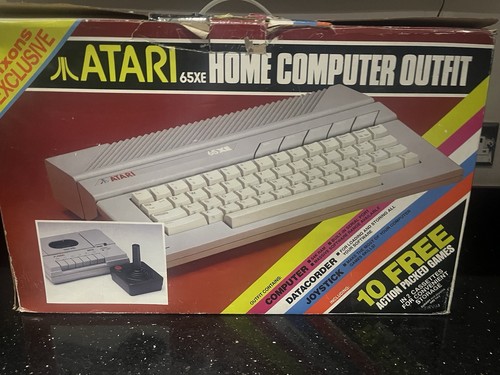 Vintage atari 65xe - atari,