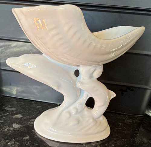 Dartmouth pottery white - dartmouth,