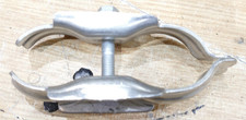 BMW Twin Exhaust Pipe Bracket
