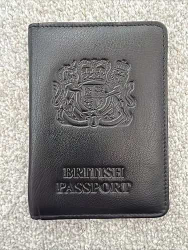 Passport padded leather - uk,