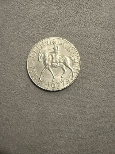 1977 queen elizabeth ii - queen,