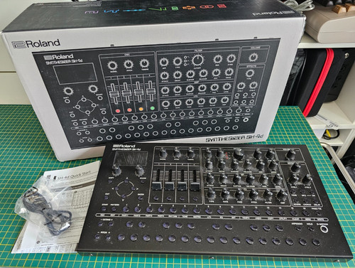 Roland multitimbral - sh-4d,