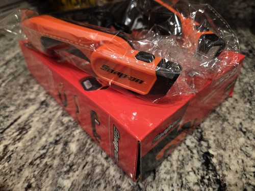 Snapon tools 450 - 450, lumen