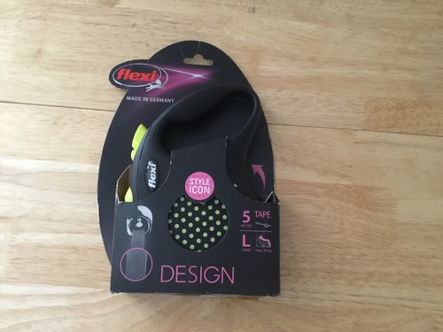 Flexi retractable dog lead - dog,