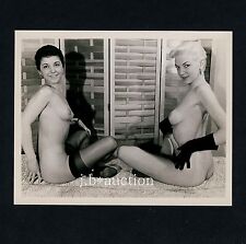 NUDE GIRL FRIENDS STOCKINGS n GLOVES / NUDE GIRLFRIENDS * Vintage 60s US Photo