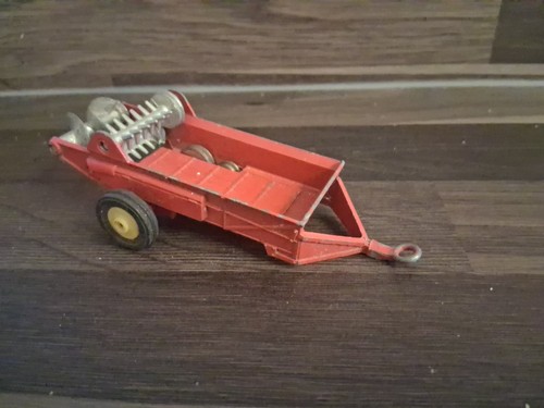 Dinky toys vintage massey - vintage,