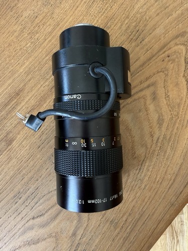 Canon zoom lens v6x17 - zoom,
