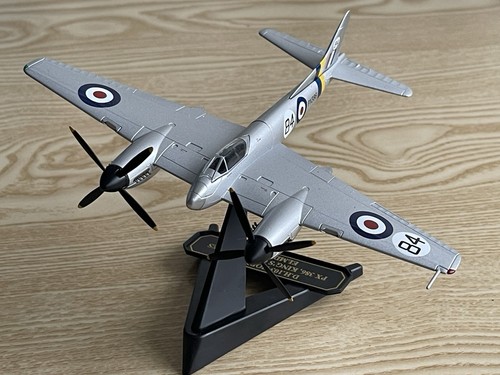Oxford 103 hornet - d.h.103,