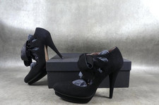 Pura Lopez Ante 29 Black Heels