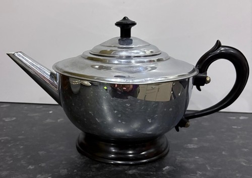 Vintage art deco chrome - deco, teapot