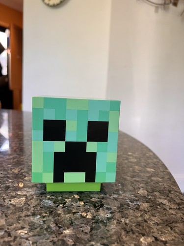 Minecraft creeper desk - desk, light
