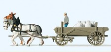 Preiser 30470 Horse Drawn Farm Wagon with Sack Load HO