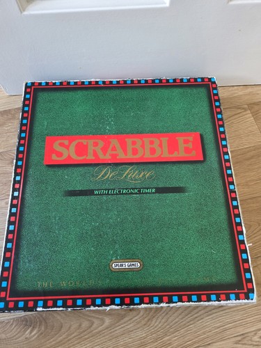 Scrabble deluxe board game - board,