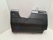 Land Rover Freelander 2 - Knee