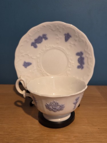Antique victorian chelsea - antique,
