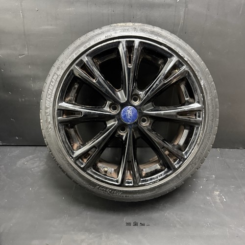 Ford fiesta ecoboost - 17”,