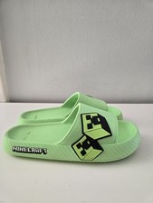 Minecraft  Slippers Size 4 Eu 37 Color Green Good Condition