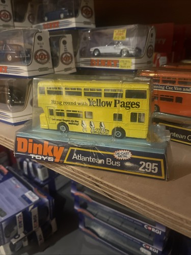 Dinky toys die cast atlantean - toys, die-cast