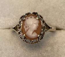 Vintage 9ct Gold Cameo Ring -