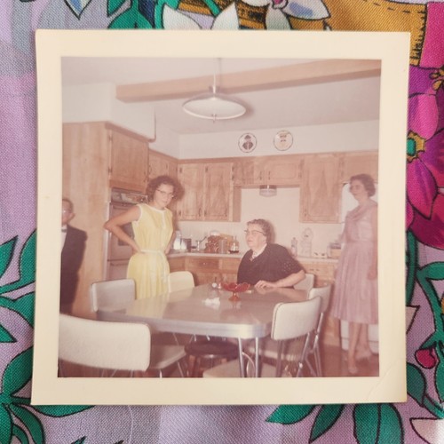 Vtg 60s snapshot - vtg, photo